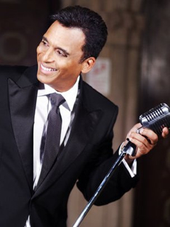 Jon Secada