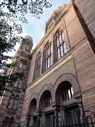 Neue_Synagogue_sm