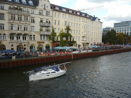 P1050885_river