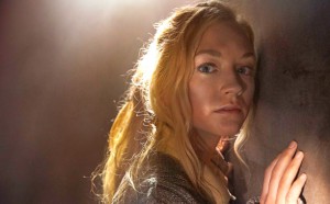 Walking Dead Emily Kinney Beth