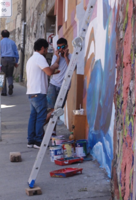 Valparaiso Chile street artists