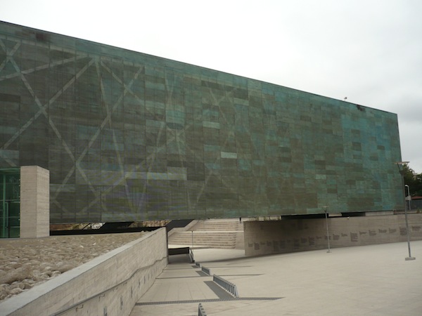 Museo de la Memoria y los Derechos Humanos, Santiago Chile