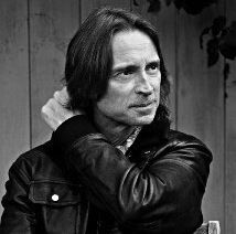 Robert Carlyle