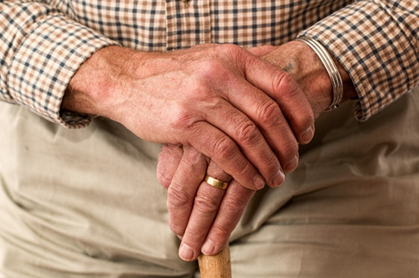 5 Greatest Health Risks Seniors Face