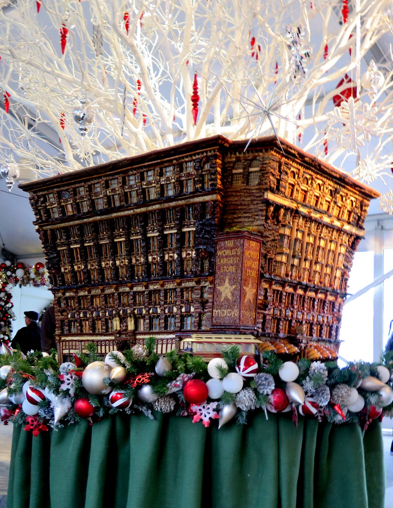 Macy's circa 1902, NYBG Holiday Train Show, Applied Imagination