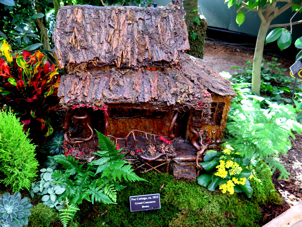 Poe Cottage circa 1812, NYBG Holiday Train Show, Applied Imagination