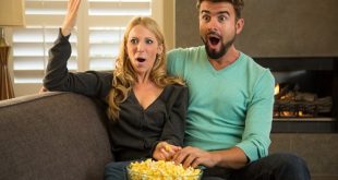 People watching Bright on Netflix