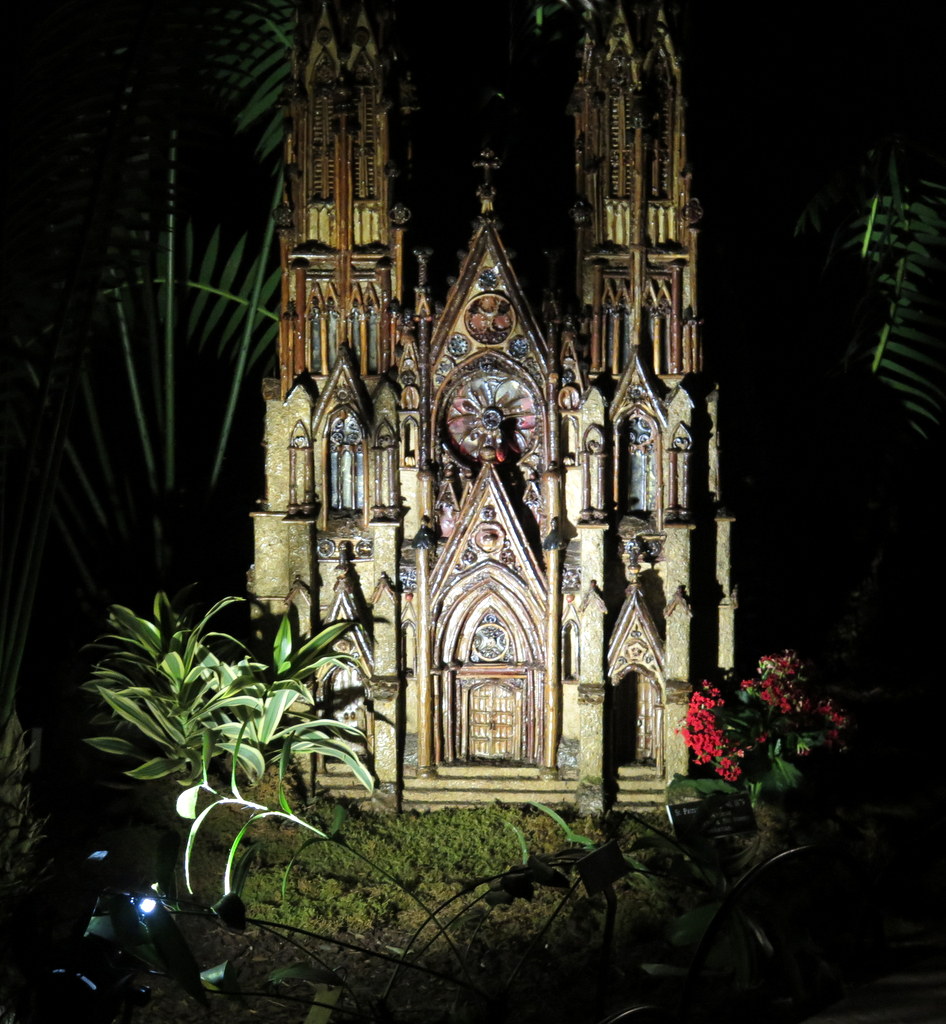 Bar Car Nights, St. Patrick's Cathedral, New York Botanical Garden, Holiday Train Show