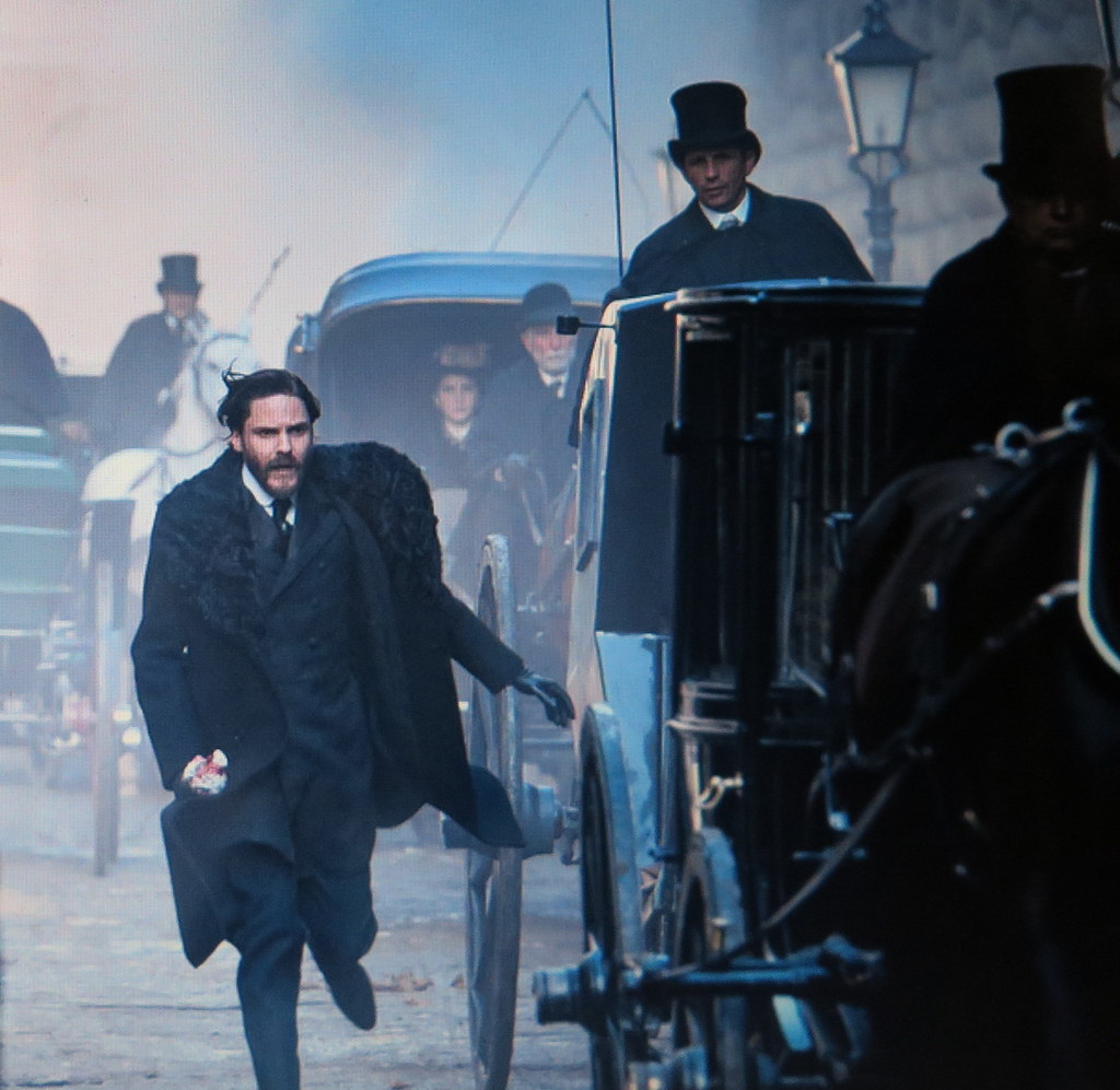 Daniel Brühl, The Alienist, Caleb Carr