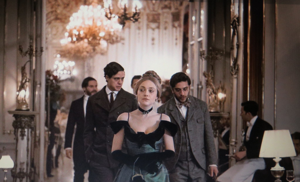 Dakota Fanning, Doublas Smith, Matthew Shear, The Alienist, Caleb Carr, TNT series