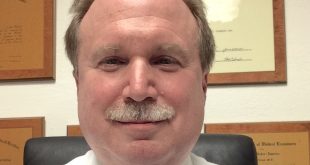 Dr.Tobak Author