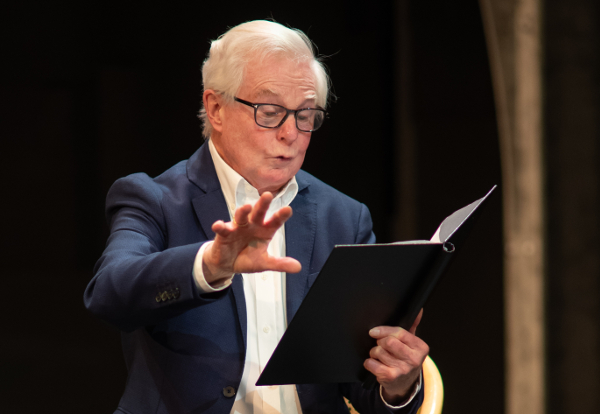 Photo of Sir Derek Jacobi reading a Noel Coward poem, 'The Boy Actor' 