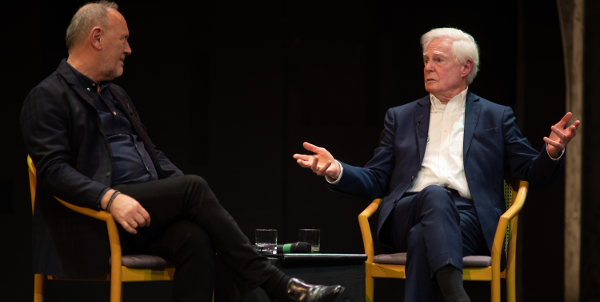 Photo of Sir Derek Jacobi answering a question from Richard Clifford