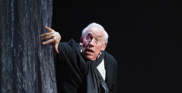 Photo of Simon Callow as Scrooge in 'A Christmas Carol'