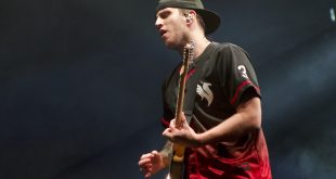 Illenium in concert