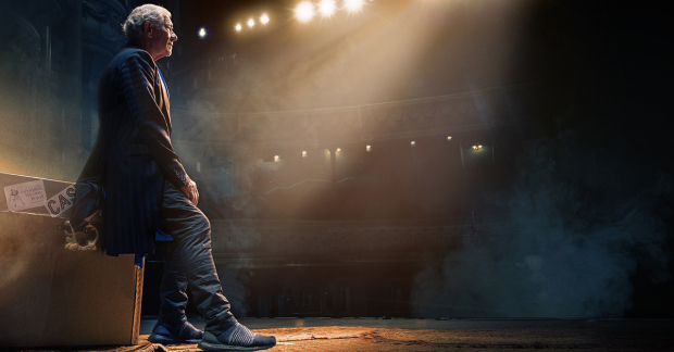 Photo of actor Ian McKellen on stage