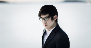 Pianist Haochen Zhang. Photo credit: Benjamin Ealovega