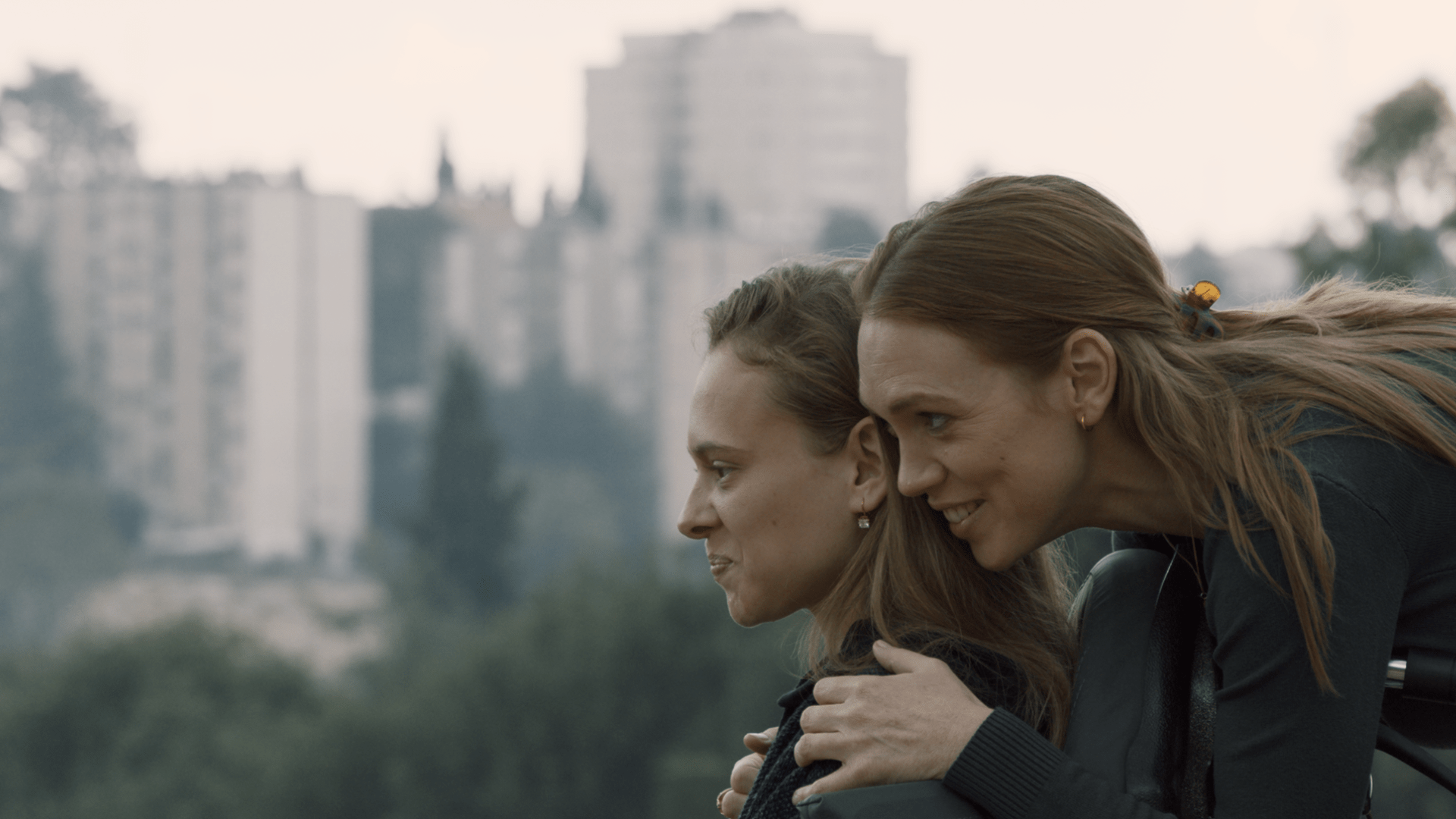 Asia, Tribeca Film Festival Winner, Alena Yiv, Shira Haas