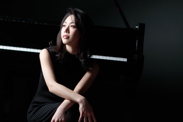 yoonie han hollywood romance piano pianist