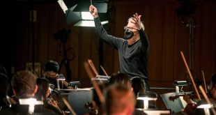 Osmo Vänskä conducts the Curtis Symphony Orchestra in the recording session for Curtis Studio's debut release, 'Scheherazade.'