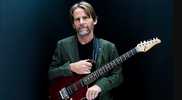 Composer Steven Mackey (Image credit: stevenmackey.com)