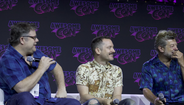 Sean Astin, Elijah Wood and Andy Serkis laughing during The Lord of the Rings Q&A 