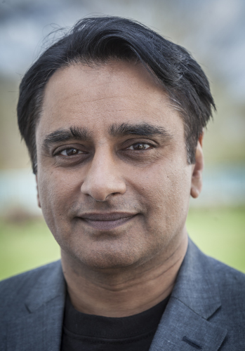 Photo of Sanjeev Bhaskar