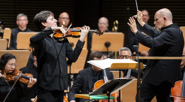 Jaap van Zweden leads the New York Philharmonic in the U.S. Premiere of 'The Elements' with combined works by Kevin Puts, Edgar Meyer, Jake Heggie, Jennifer Higdon, and Jessie Montgomery with soloist Joshua Bell and Copland's Third Symphony at David Geffen Hall, 9/29/2023. Photo by Chris Lee