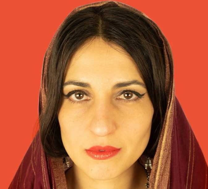 Nani Vazana - Ladino singer songwriter
