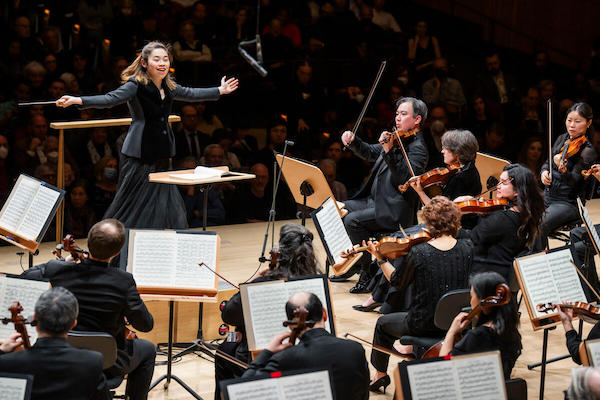 Elim Chan conducts the New York Philharmonic