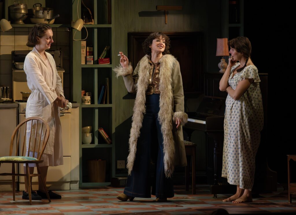 (L to R): Helena Wilson, Laura Donnelly, Ophelia Lovibond in ''The Hills of California' (Joan Marcus)