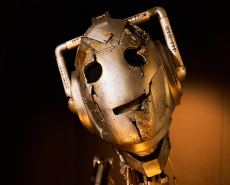 Image of a mechanical head