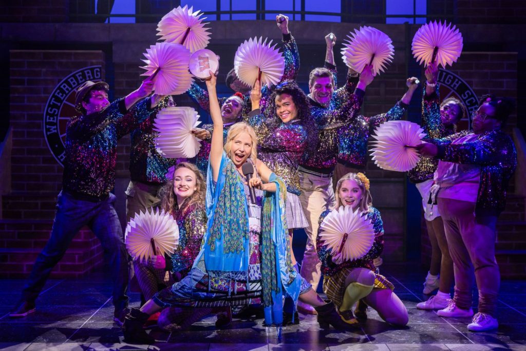 (L to R): Kerry Butler, Lorna Courtney, Elizabeth Teeter, Erin Morton and the Company of ;Heathers The Musical' (©Evan Zimmerman for MurphyMade)