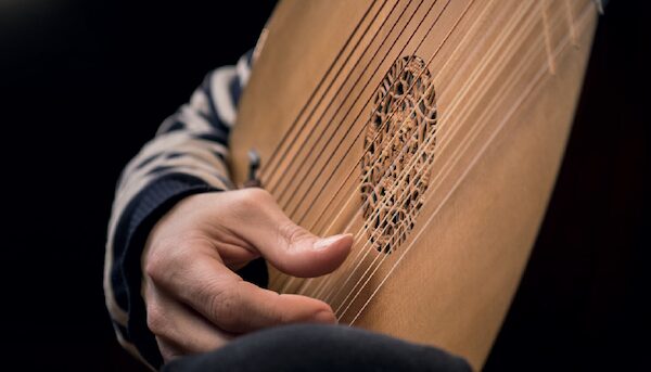 Miguel Rincon lute