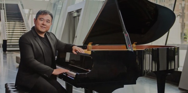 Pianist Chengcheng Ma