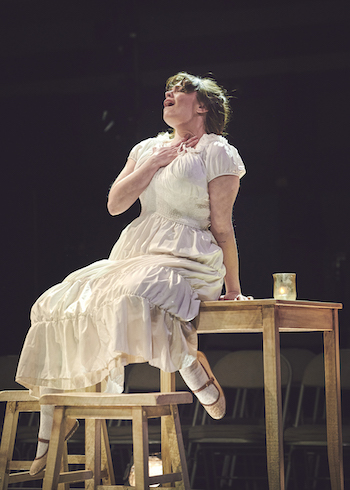 Emma Grimsley in Heartbeat Opera's 'Manon!' (Andrew Boyle)