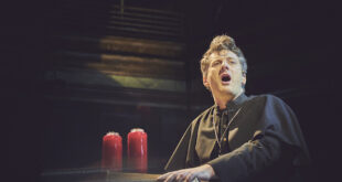 Matt Dengler in Heartbeat Opera's 'Manon!' (Andrew Boyle)