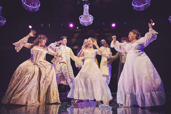 Heartbeat Opera's 'Manon!' (Andrew Boyle)