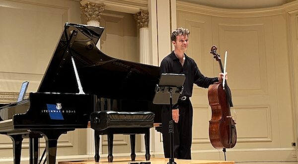 Cellist Rainer Crosett