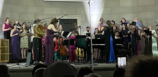 Simone Dinnerstein conducts Baroklyn and Concora from the keyboard, 9 June 2026 (Oren Hope)