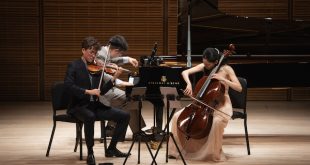 Trio Azura at Zankel Hall, Carnegie Hall_10-14-26_cr Alfred Khan 5